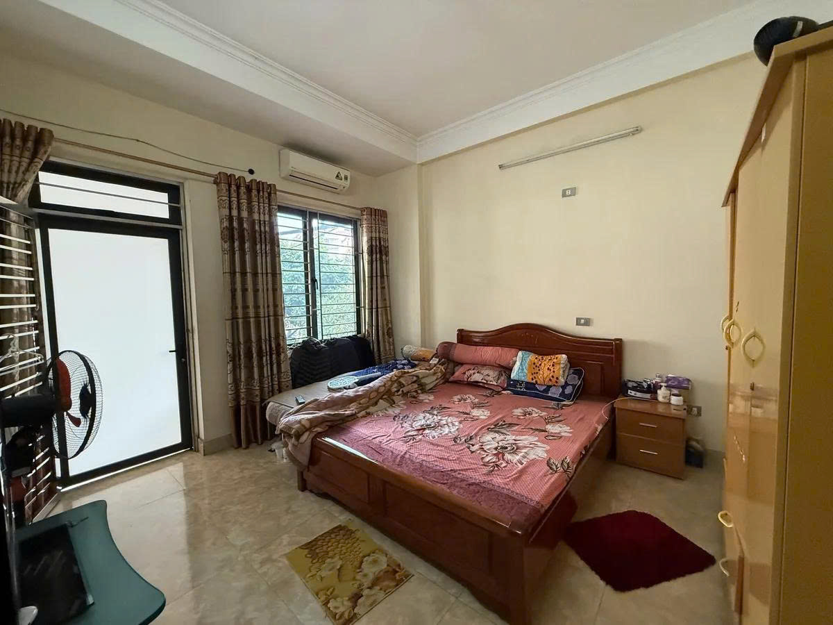 Cần bán Nhà mặt tiền đường Bà Triệu, Phường Hà Cầu, Diện tích 75m², Giá 23.5 Tỷ 4