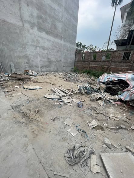 SANG NHƯỢNG 40M ĐẤT ĐAN PHƯỢNG - HÀ NỘI 2