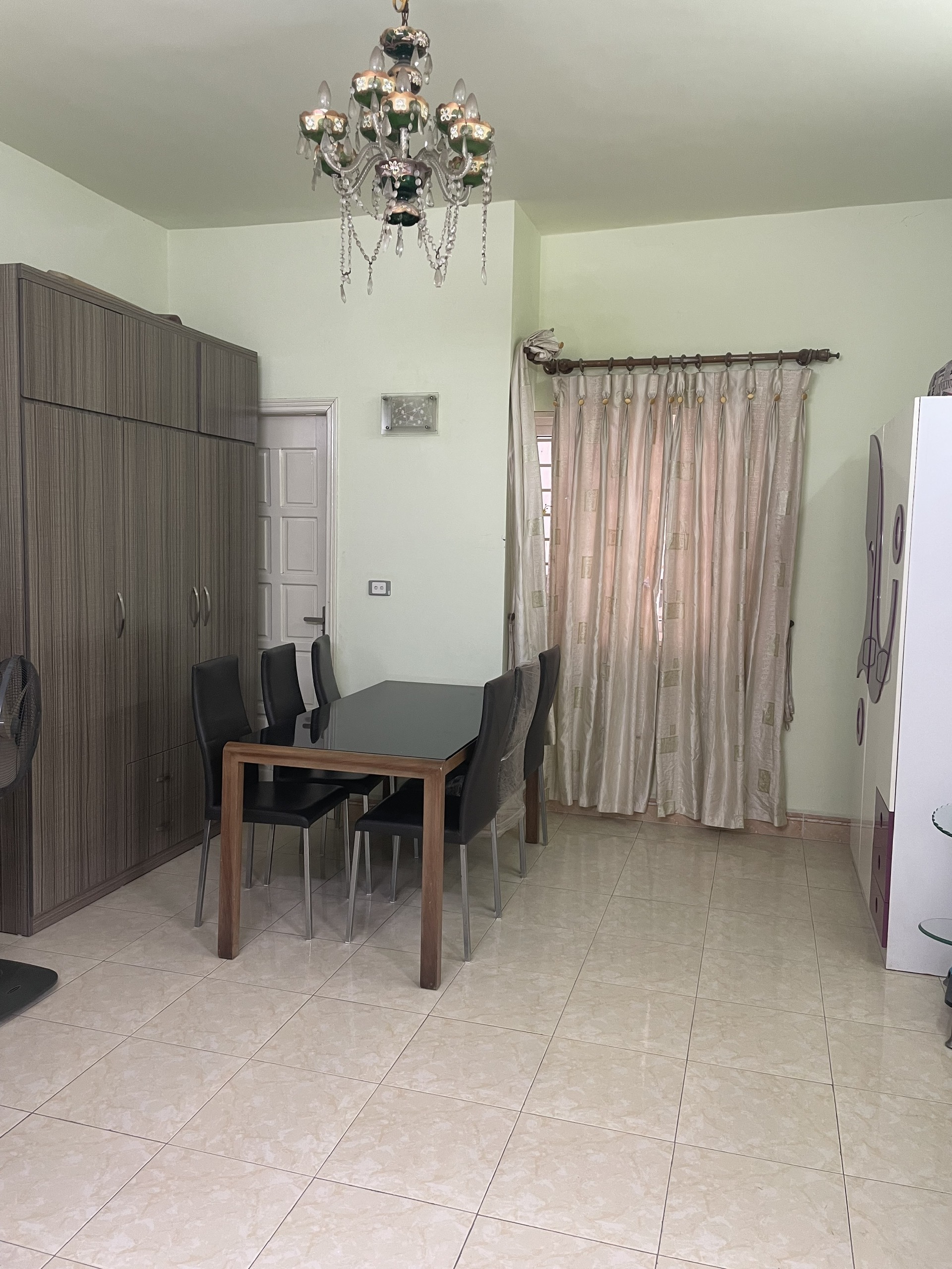 Cho thuê nhà 4 tầng tại Ngõ 639 Hoàng Hoa Thám, Ba Đình. Kinh doanh online hoặc ở. Chỉ 14tr 4