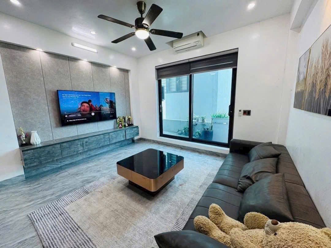 Bán căn nhà 4.5 tầng KĐT Bắc Nguyễn Lương Bằng, ph Việt Hòa, TP HD, 60.75m2, mt 4.5m 5