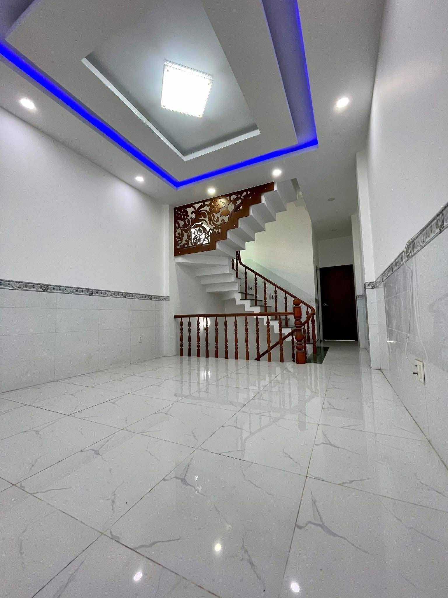 CHO THUÊ NHÀ 1T3L Mặt Tiền ĐƯỜNG số 38 Gần Chợ Hiệp Bình-Phạm Văn Đồng 4