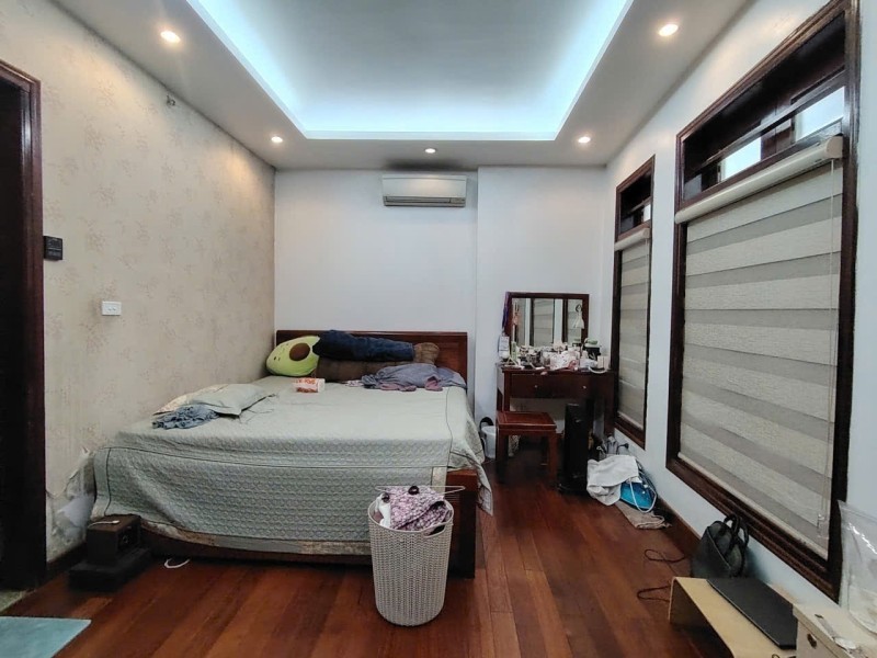 BÁN NHÀ NGUYỄN VĂN CỪ – LONG BIÊN  Ô TÔ TRÁNH  GARA Ô TÔ  5 TẦNG – 15.5 TỶ 5