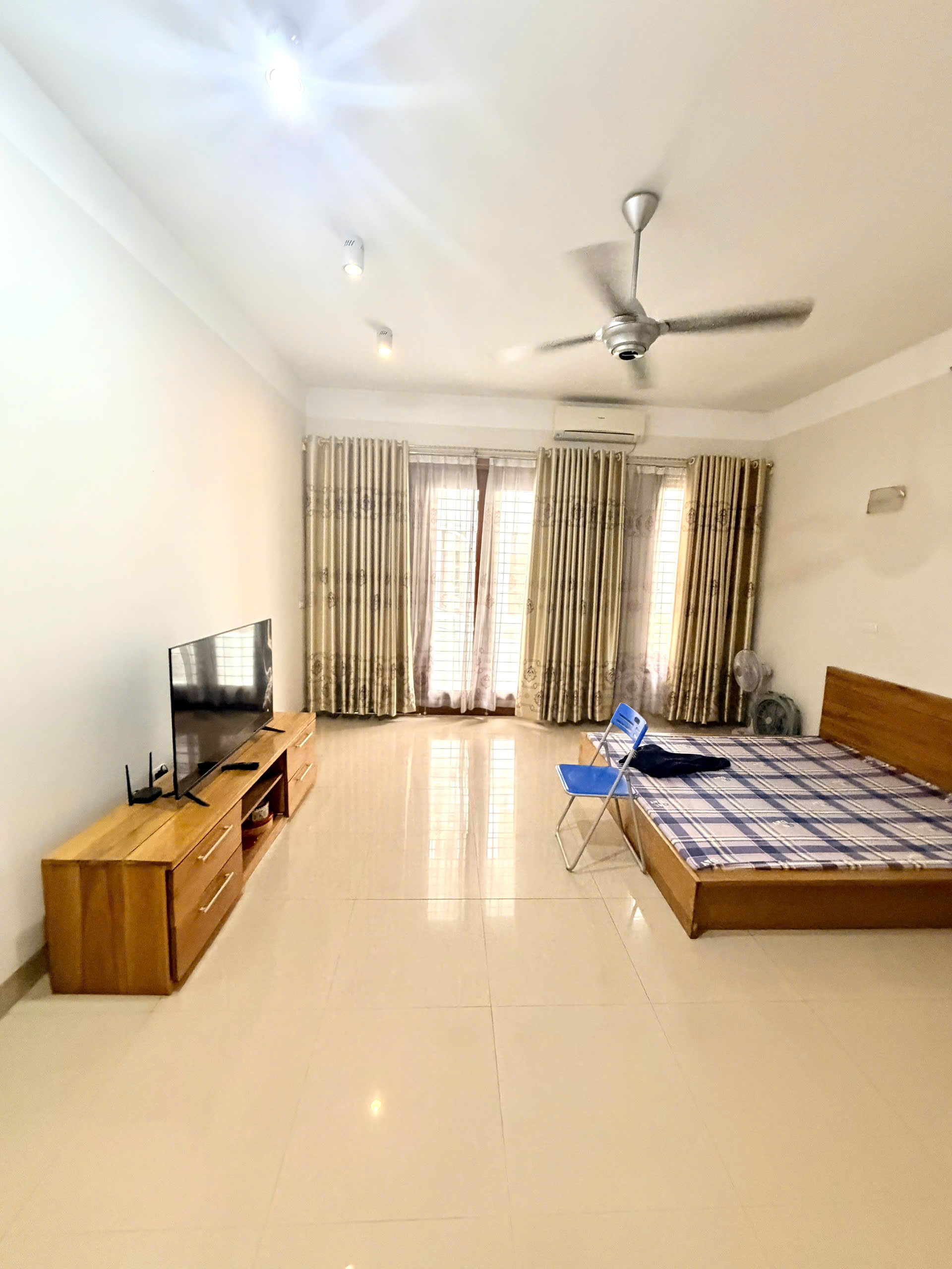 HOT! 264 TRIỆU/M NHÀ NGÕ VÕNG THỊ 104M 5 TẦNG MT 5 M 2 MẶT NGÕ NGÕ THÔNG GIÁ 27.5 TỶ 0878168006 4