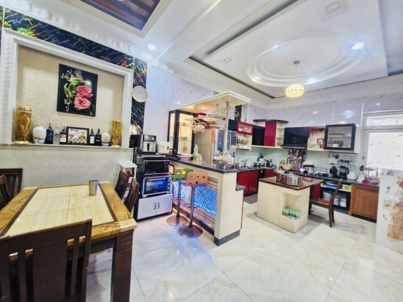 Bán Biệt Thự đường số 14, Bình Trưng Tây, Q2, TP HCM. DT 310m2, 3 tầng, Sổ Hồng. Giá  26.9 Tỷ - 2