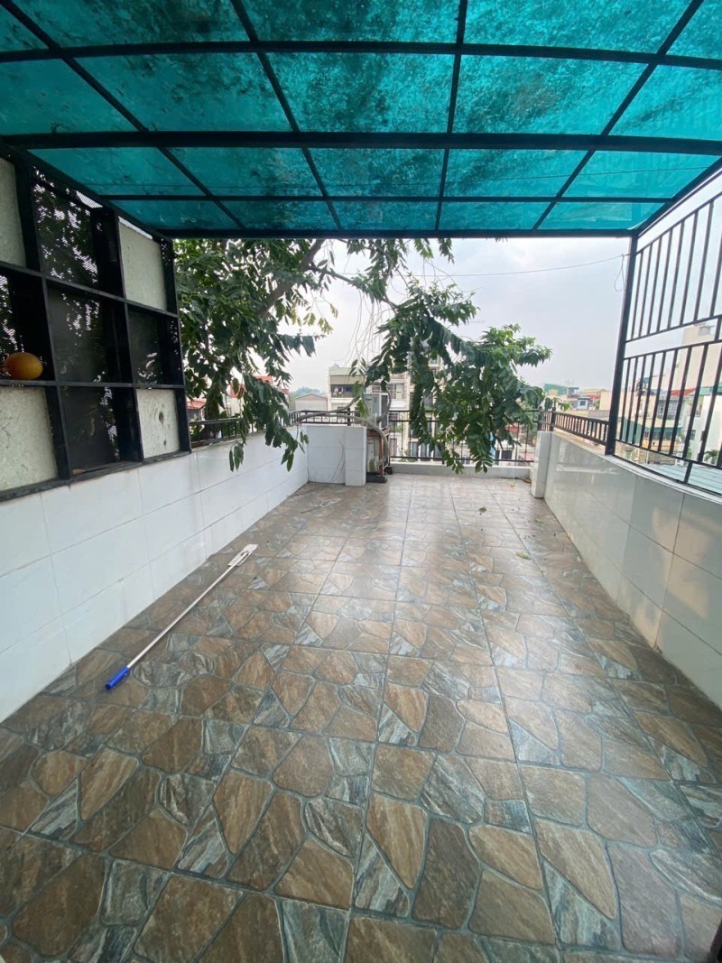 BÁN NHÀ NGỌC LÂM – MẶT HỒ TAI TRÂU – 5 TẦNG KINH DOANH – FULL NỘI THẤT 2