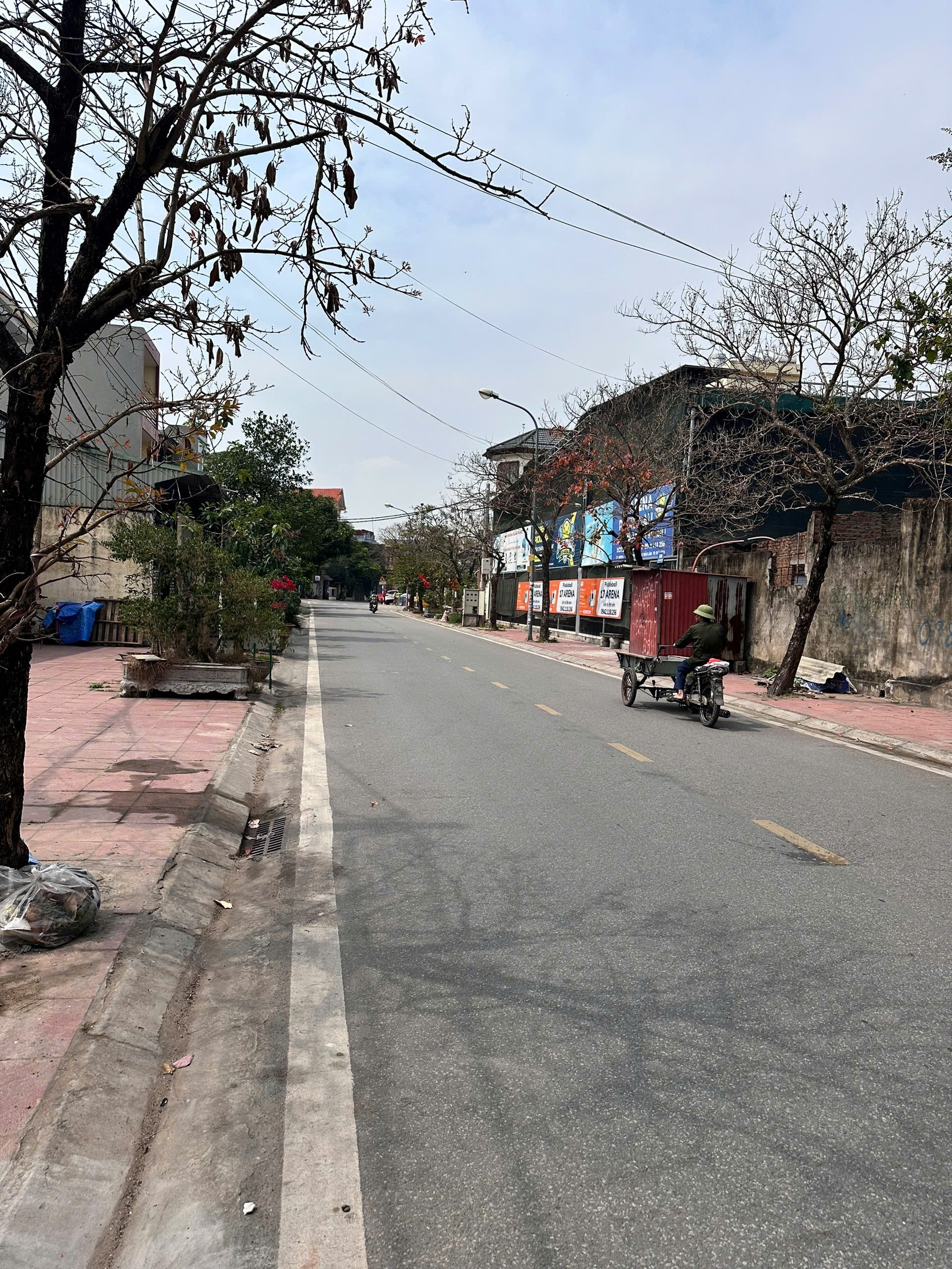 hàng hiếm, bán lô đất rộng 275m2 ngay mặt đường ngô thì nhậm - thái bình