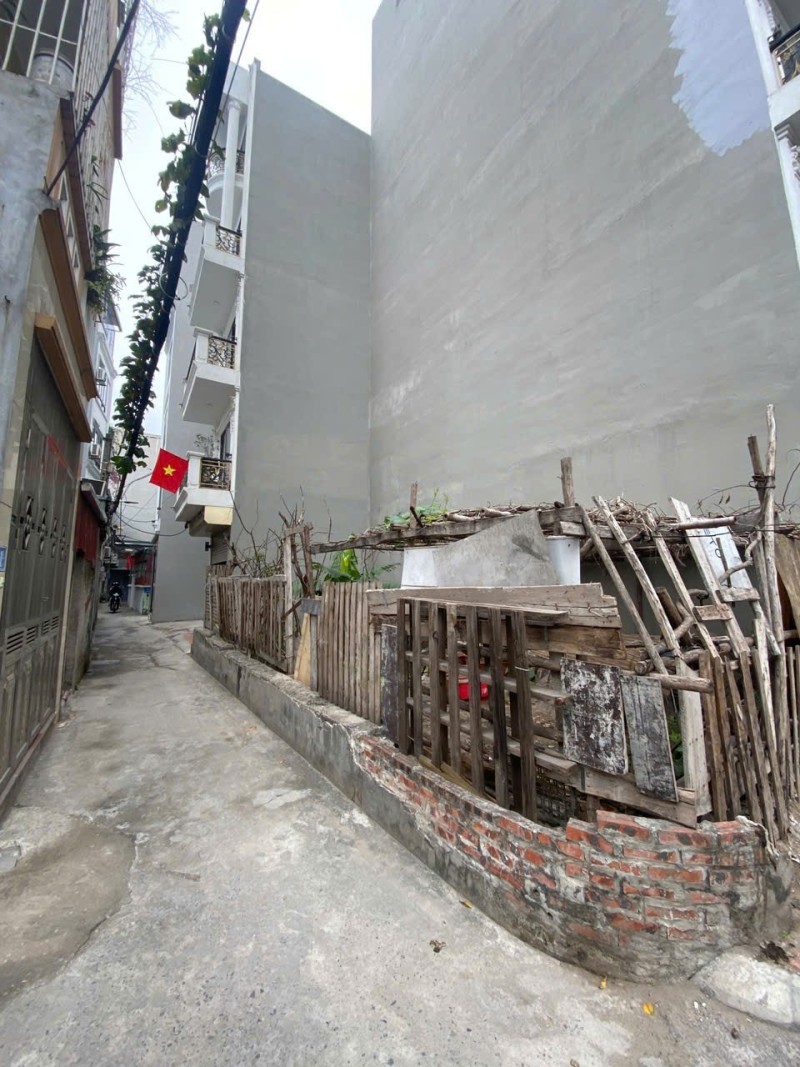 ĐẤT LÔ GÓC ĐỨC GIANG – LONG BIÊNÔ tô tránh – nở hậu – vị trí đẹp 3