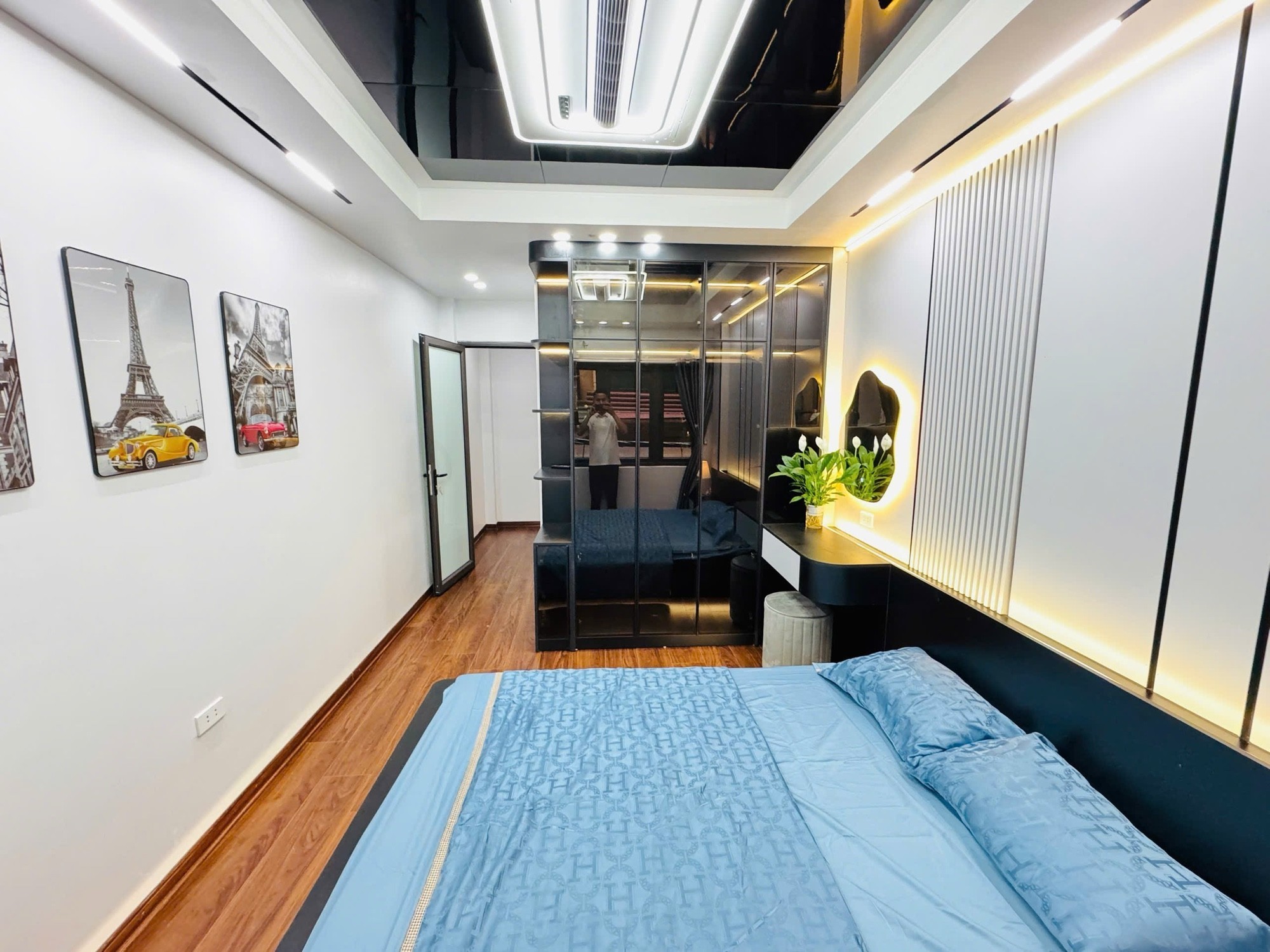 Bán Nhà Đặng Tiến Đông 22/26m2.  5 tầng. mặt tiền 3.2m. giá 8.6 Tỷ Đống Đa Hà Nội 2