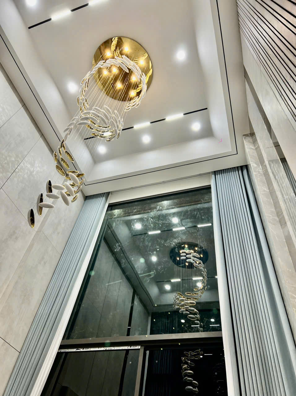 Bán nhà Ngọc Thụy - Bồ Đề - Long Biên. Gần hồ, Công Viên, Trường Học. Lh 0965858116 5