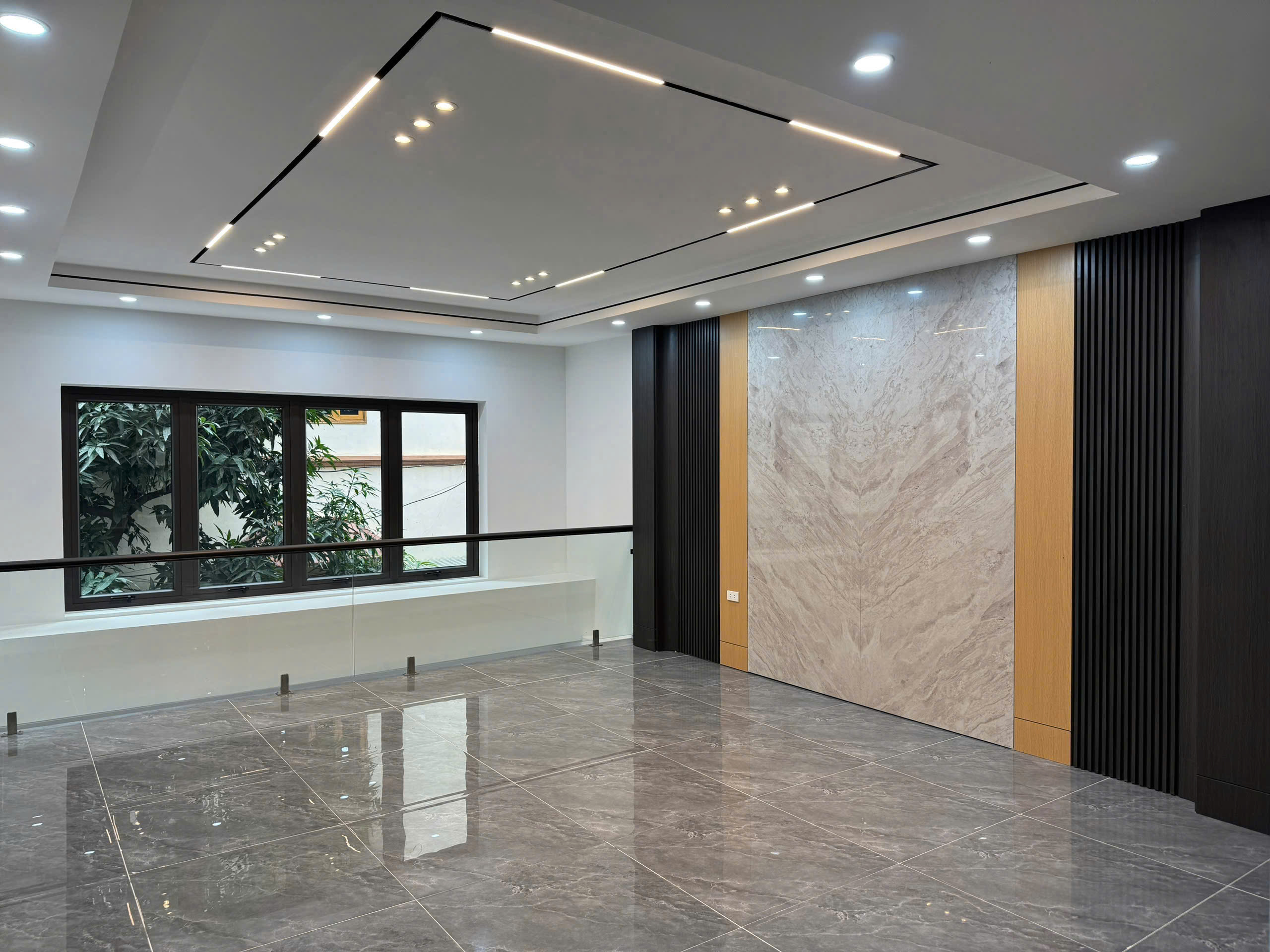 Bán từ thô căn nhà 59m x 6T tại Long Biên. Ô tô tránh thông, thiết kế hiện đại. 5