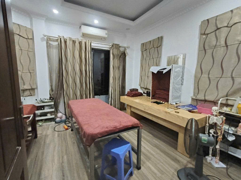 BÁN NHÀ MẶT NGÕ BÁT KHỐI Ô TÔ THÔNG - KINH DOANH NHỎ - LÔ GÓC HAI THOÁNG 5