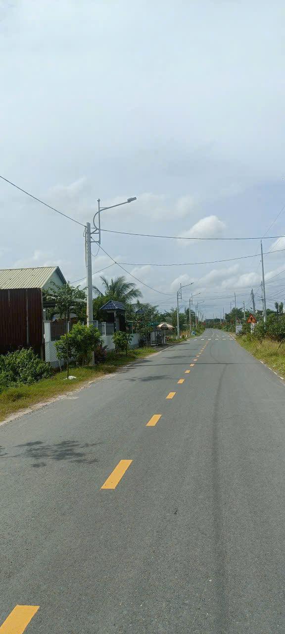 Bán đất mặt tiền Láng Cẩm, Đức Lập Hạ dt 300m2 full thổ giá 3,5 tỷ