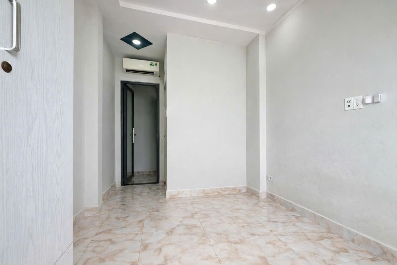 MẶT TIỀN ĐƯỜNG 5M GIÁP TÂN PHÚ 24M2 5 TẦNG BTCT SÂN THƯỢNG CHỈ 4.16 TỶ 5