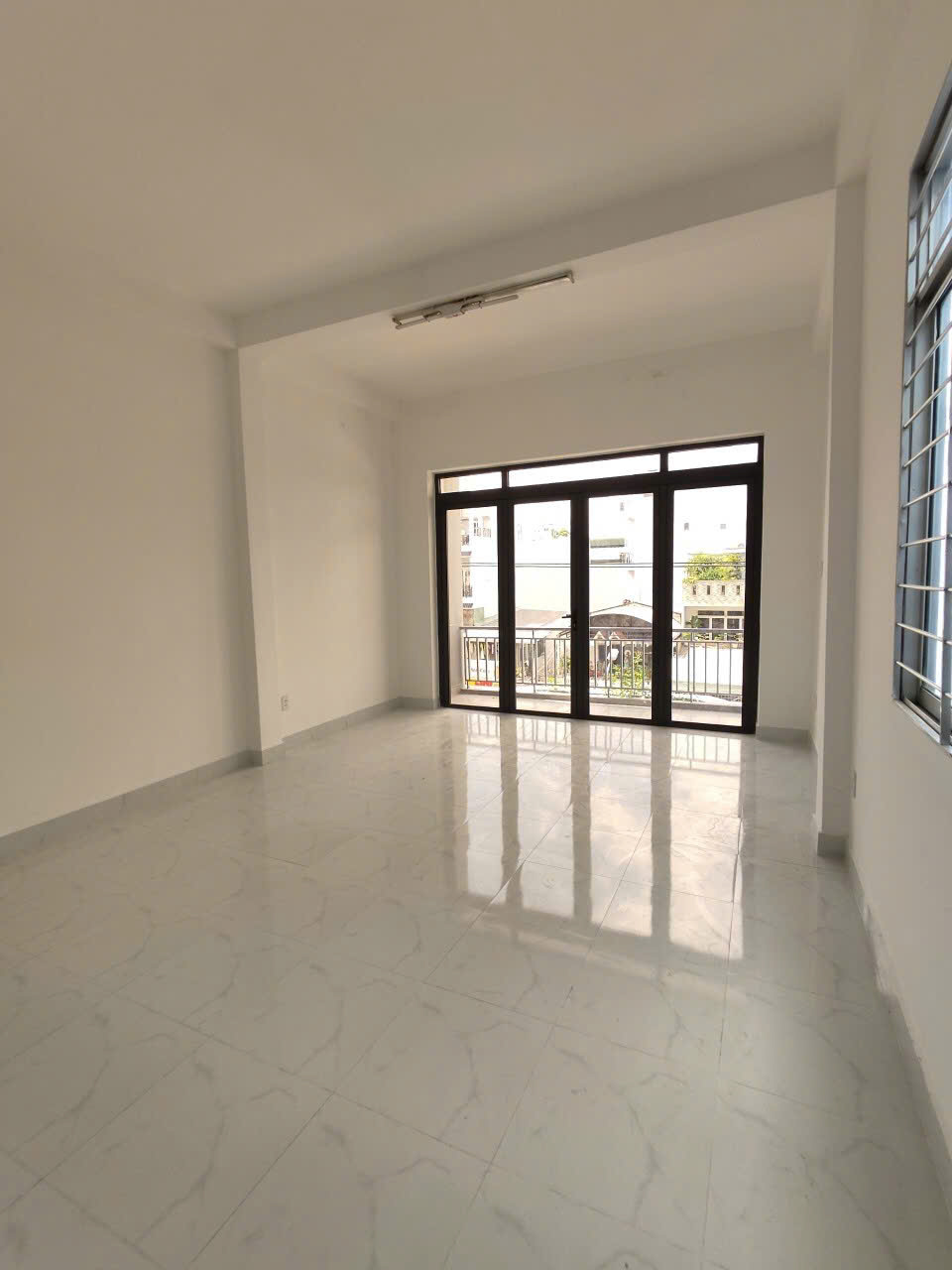 Bán nhà Quận 7 số 122 Bùi Văn Ba dt 5,4x23m, 2 lầu,st , 138m², Giá 21 Tỷ