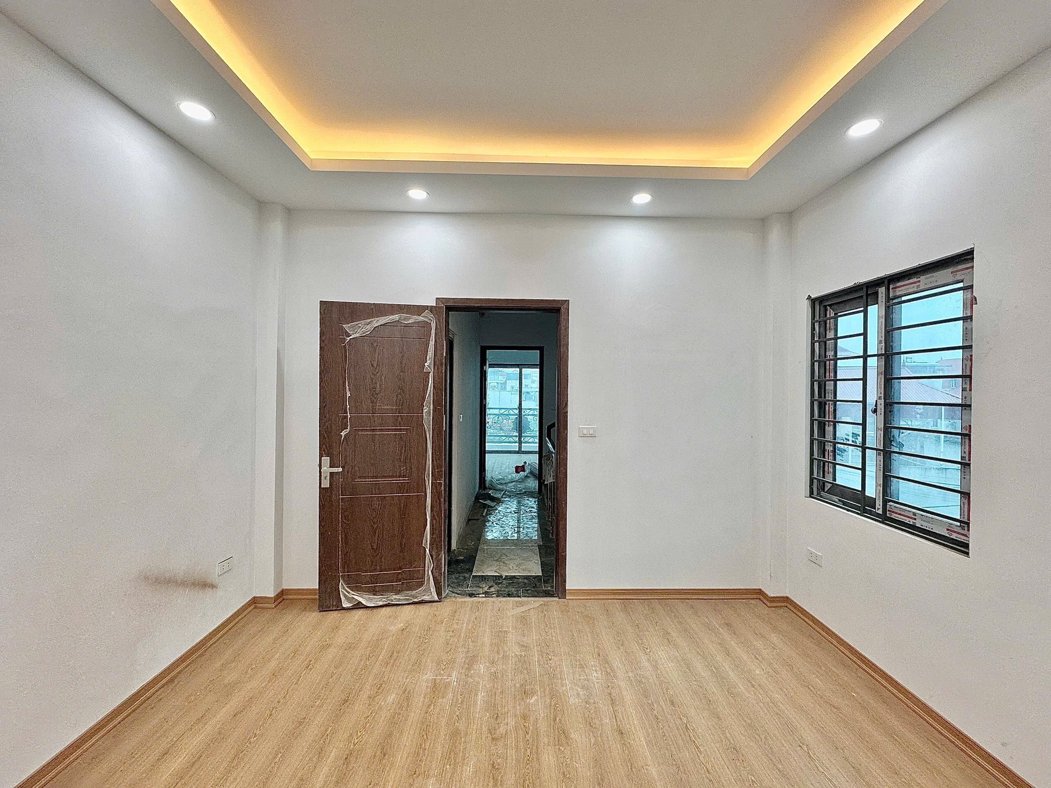 Bán Nhà Lại Yên, An Khánh, Hà Nội 38M 5 Tầng, gác lửng, 4 ngủ nội thất, ôtô đỗ 5