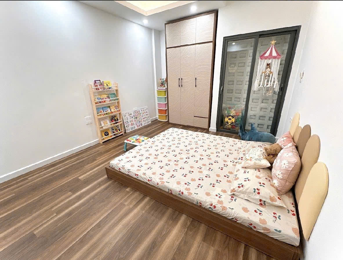 BÁN NHÀ VIỆT HƯNG 54M2 XÂY 4 TẦNG CHỦ XÂY LÀ KIẾN TRÚC SƯ THIẾT KẾ CỰC ĐẸP 6