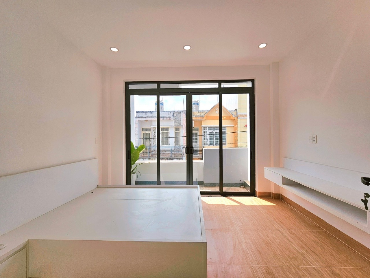 Bán Nhà Nguyễn Duy Trinh, P. Long Trường – 60m2 – 3 Tầng – Giá 5.79 Tỷ 6