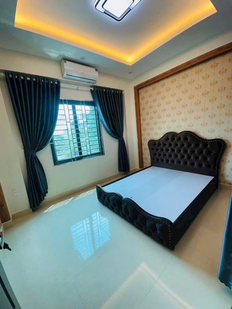 Bán nhà 4 tầng ngõ đường Trần Hưng Đạo, ph Ngọc Châu, TP HD, 60m2, mt 4m, 4 ngủ, sân 7