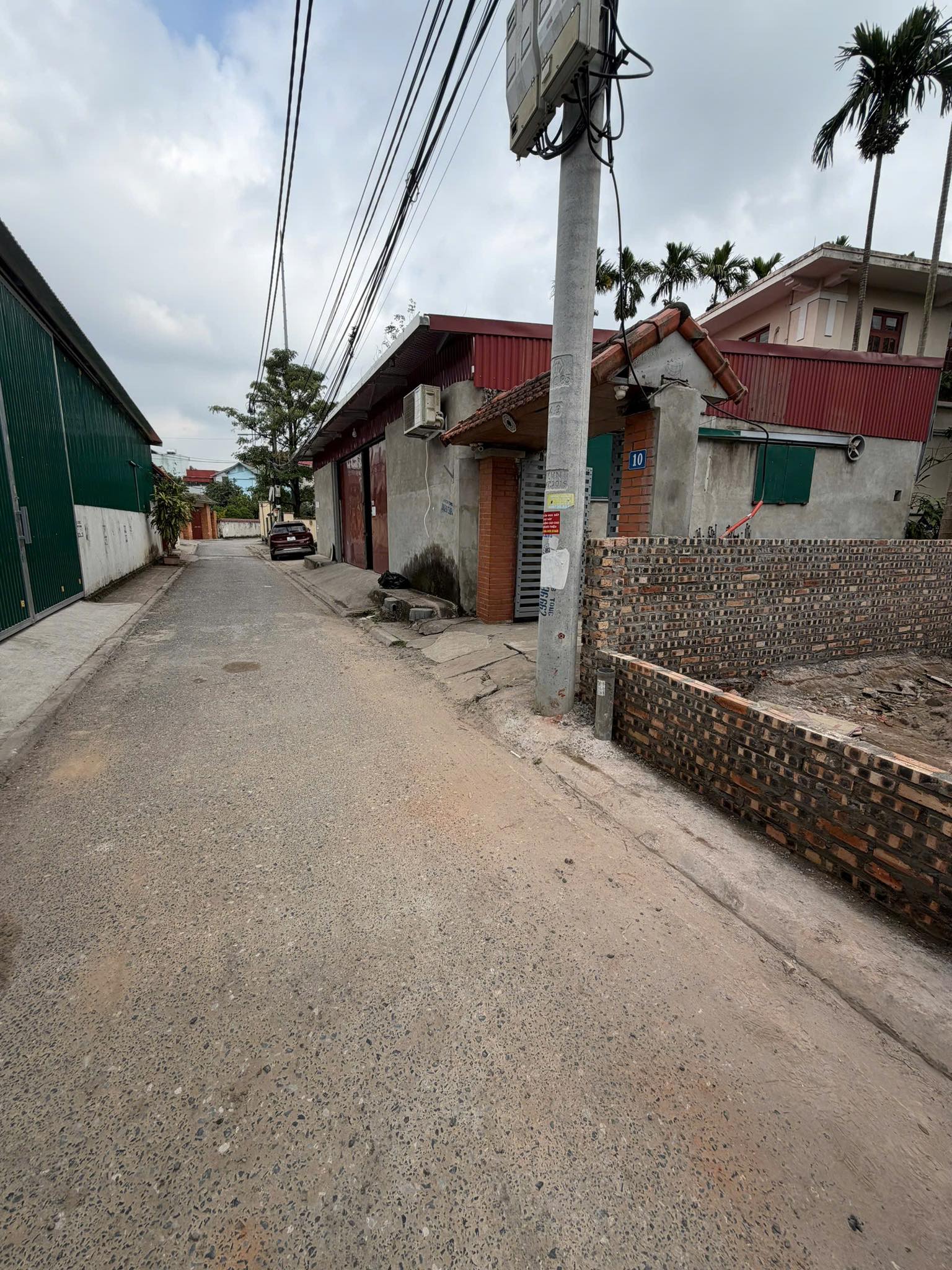 Bán đất trục chính Đông Dư, đường ô tô tải chạy thông. LH: 0379483926