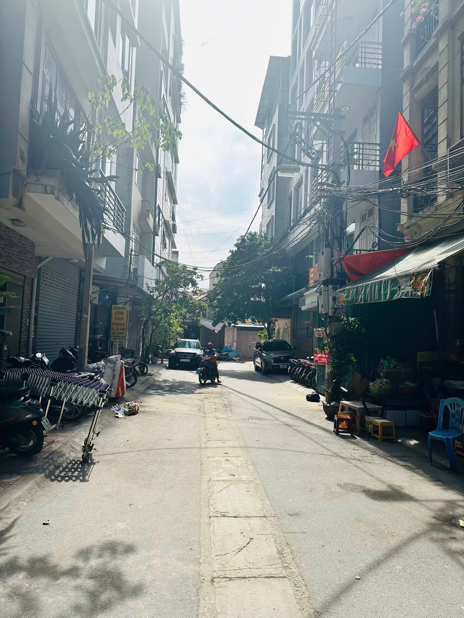 BÁN NHÀ THANH XUÂN, DT50M2 MT6M, PHÂN LÔ OTO TRÁNH, Ở, KINH DOANH, VĂN PHÒNG, 24.X TỶ