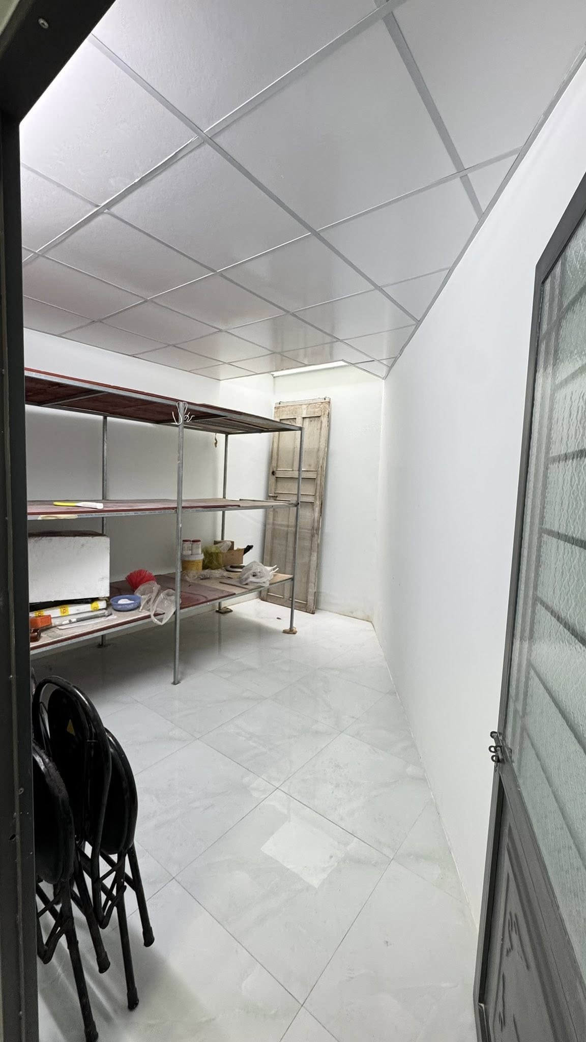 ĐỂ LẠI CĂN NHÀ 2 TẦNG KINH DOANH MẶT TIỀN ĐƯỜNG NGUYỄN TẤT THÀNH ĐỐI DIỆN KĐT AN BÌNH TÂN P.TÂY 5