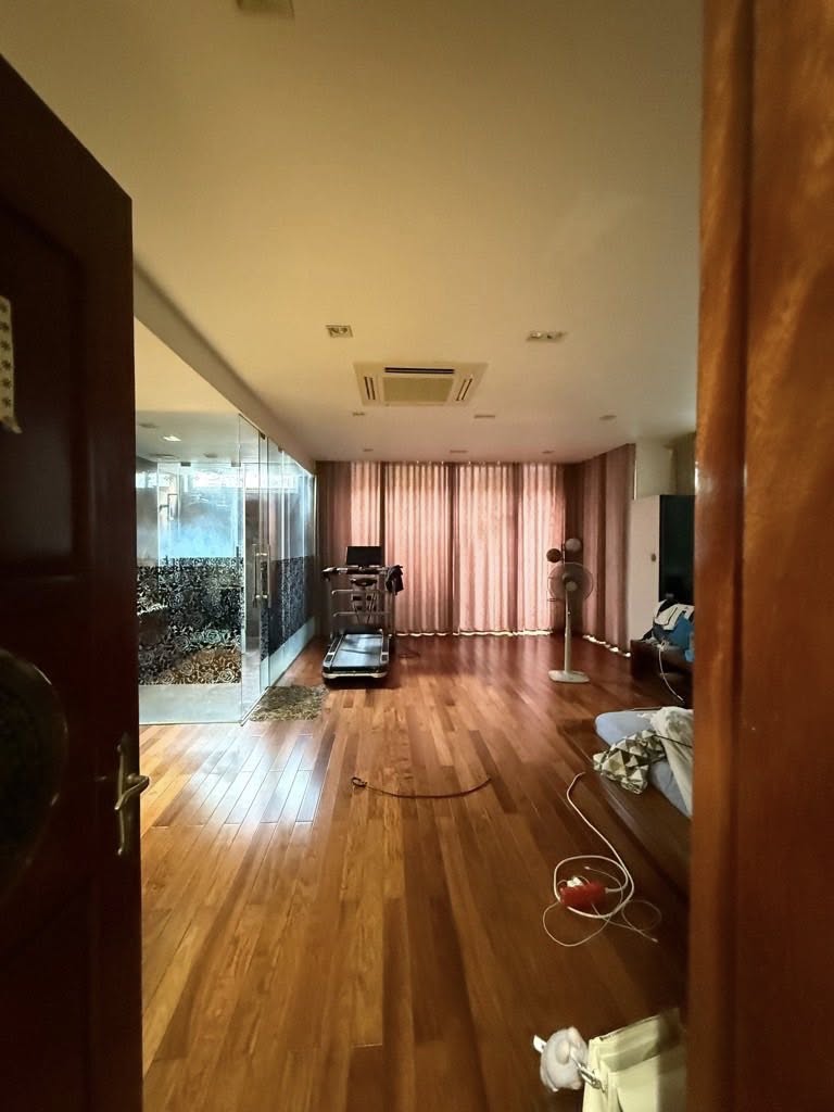 Bán nhà Ngọc Khánh, Ba Đình, khu phân lô, ô tô đỗ cửa, khu vực Vip hiếm nhà bán. Giá 24.9 tỷ 5