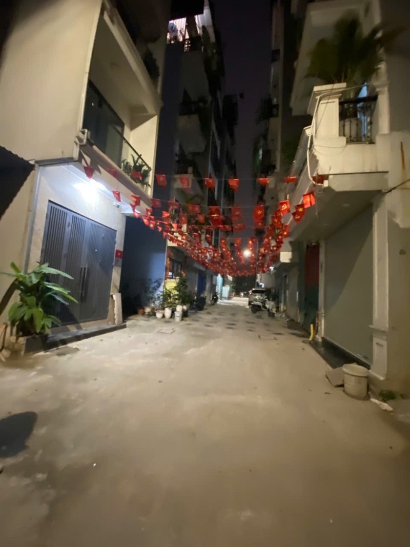 BÁN ĐẤT NGỌC THỤY – Ô TÔ TRÁNH – GẦN CÔNG VIÊN 21HA & 7HA – XÂY 7 TẦNG ĐẸP 5