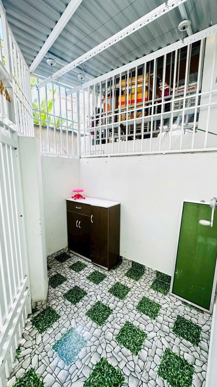 CHO THUÊ NHÀ NGUYÊN CĂN 2 TẦNG HẺM THÁP BÀ GẦN BIỂN 5