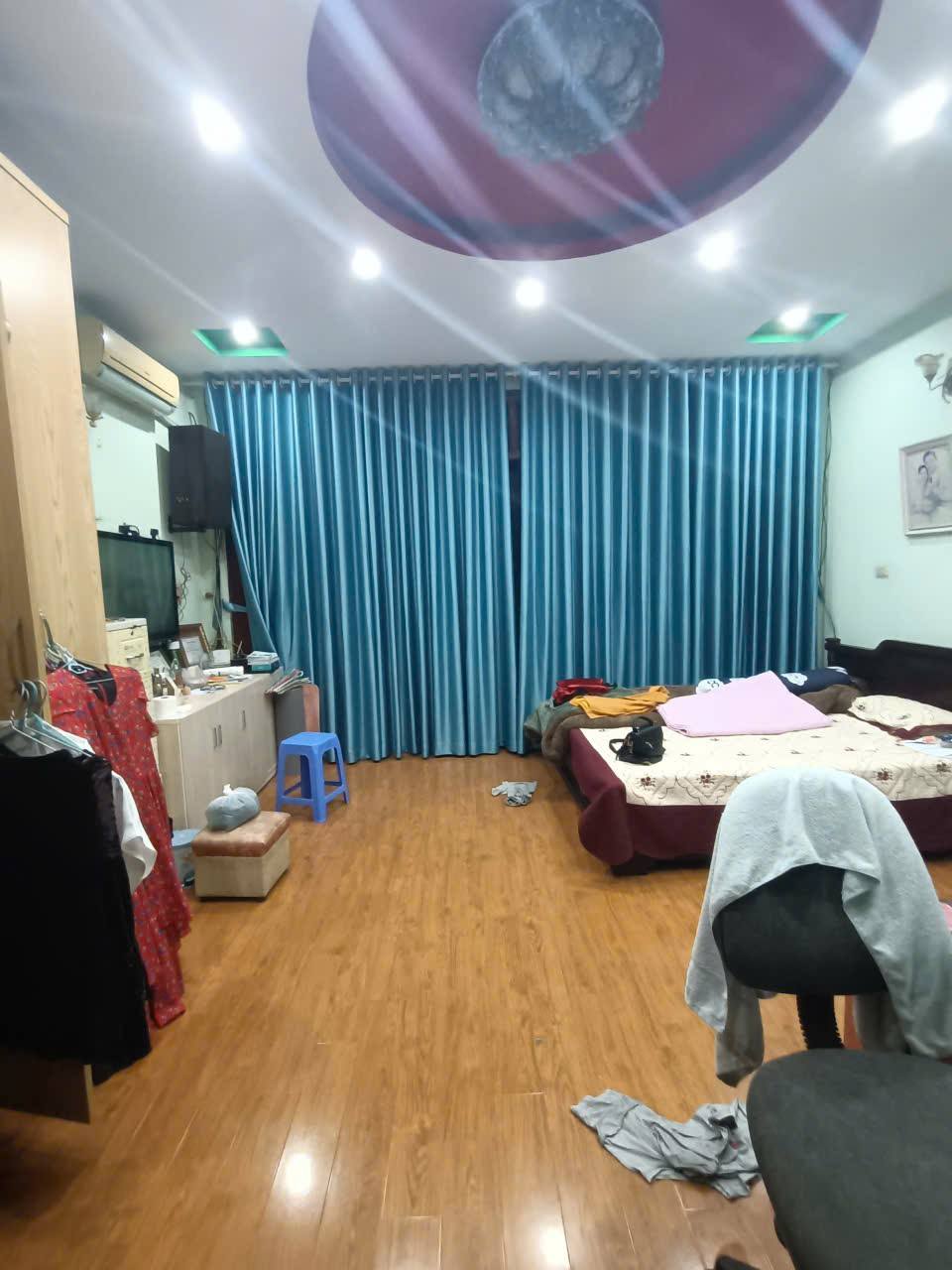 VỊ TRÍ HIẾM-PHỐ GẦM CẦU ĐỒNG XUÂN-36Mx5T-KINH DOANH ĐA DẠNG-TIỆN ÍCH NGẬP TRÀN