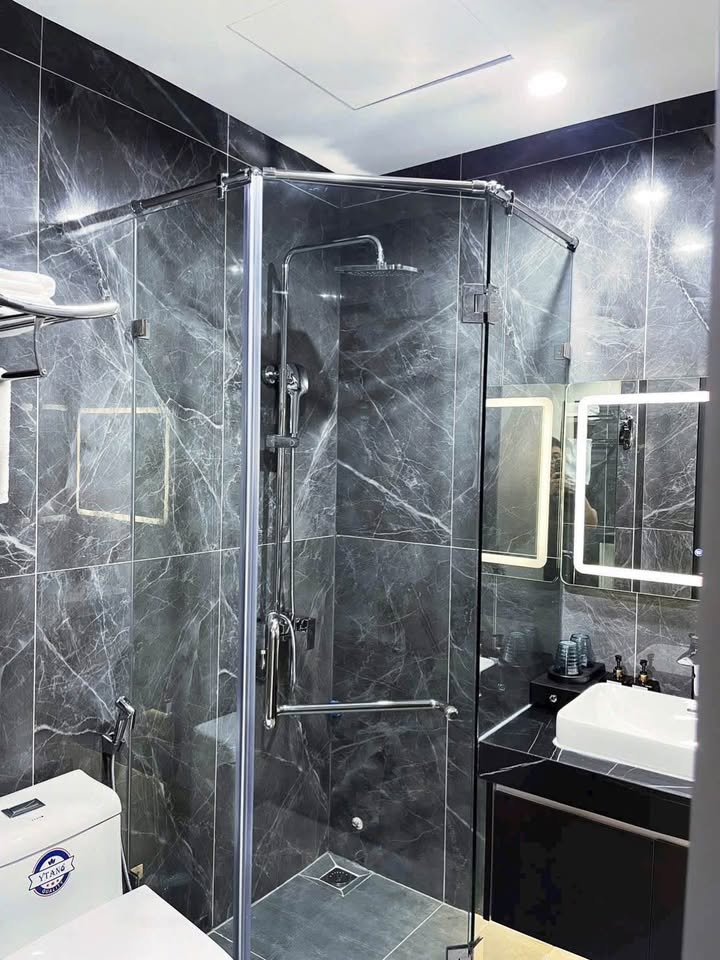 Chính chủ bán căn Duplex 2 tầng 3pn 96,5m chung cư Dragon Castle Bãi Cháy, Hạ Long. Ngay cạnh TTTM 9