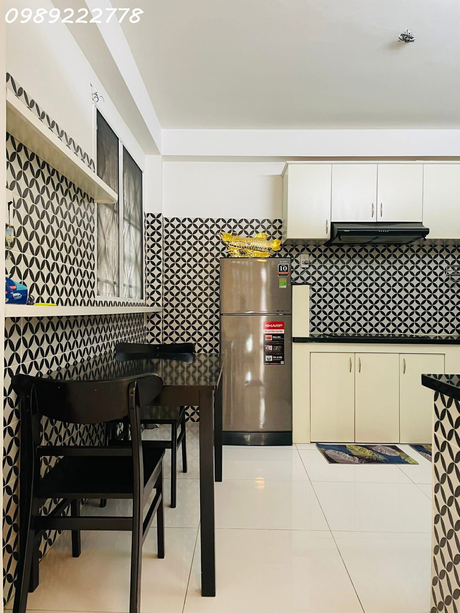 LÊ VĂN SỸ- P12 - 3.6x10- 5 TẦNG - 6 PN 7WC - XE HƠI TỚI NHÀ - 2 SÂN THƯỢNG - KINH DOANH TỐT - VỊ 4