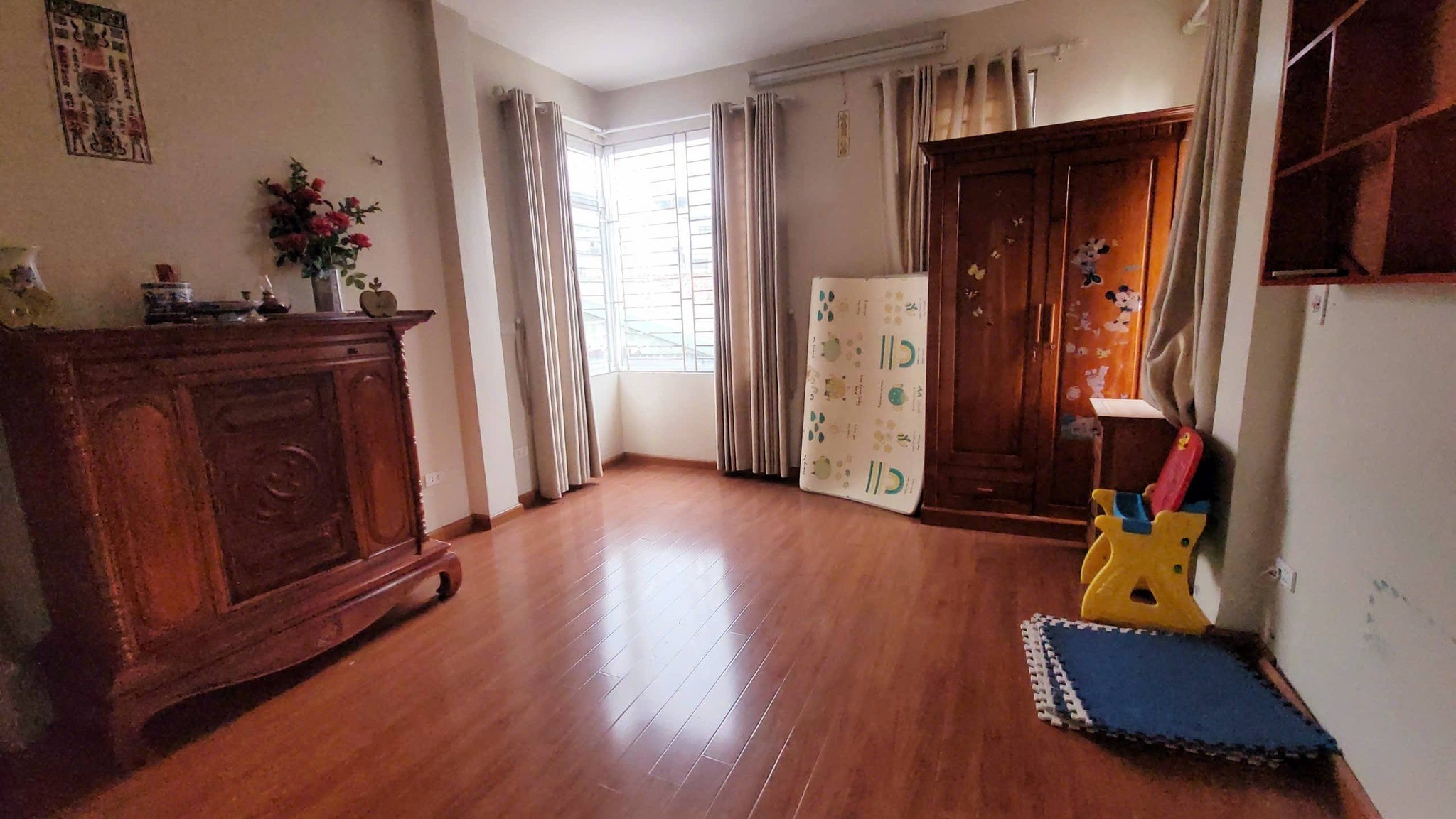 BAN NHÀ THỤY KHUE- TÂY hỒ- 4 TẦNG- 3PN- Ô TÔ 3