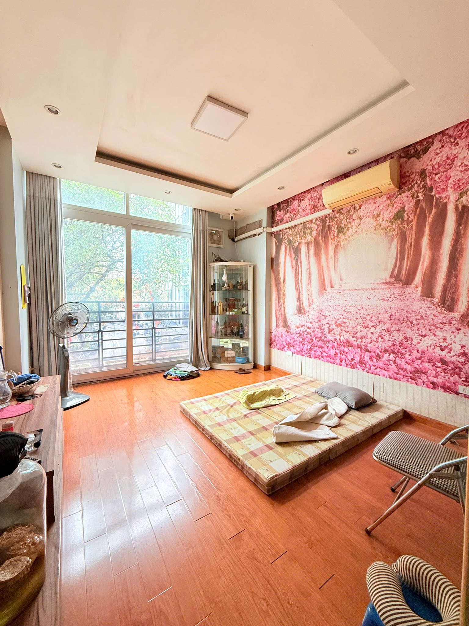 CỰC HIẾM-NHÀ MẶT PHỐ HƯƠNG VIÊN-40Mx5T-VIEW HỒ 2 BÀ-KINH DOANH SẦM UẤT-CHO THUÊ 2