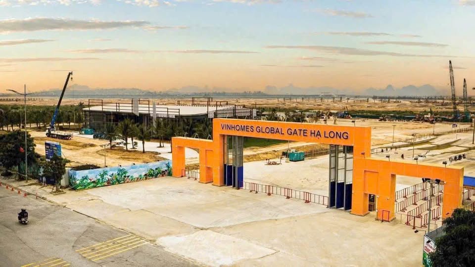CB MỞ BÁN GĐ 1: DỰ ÁN 18 TỶ USD VINHOMES HẠ LONG XANH - VINHOMES GLOBAL GATE PHIÊN BẢN HẠ LONG 2