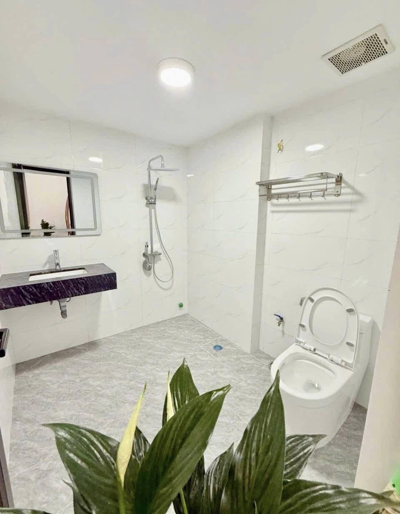 BÁN NHÀ SIÊU PHẨM LÊ TRỌNG TẤN - NGÕ THÔNG - Ô TÔ 7 CHỖ VÀO NHÀ - 48m² - 10 tỷ 3