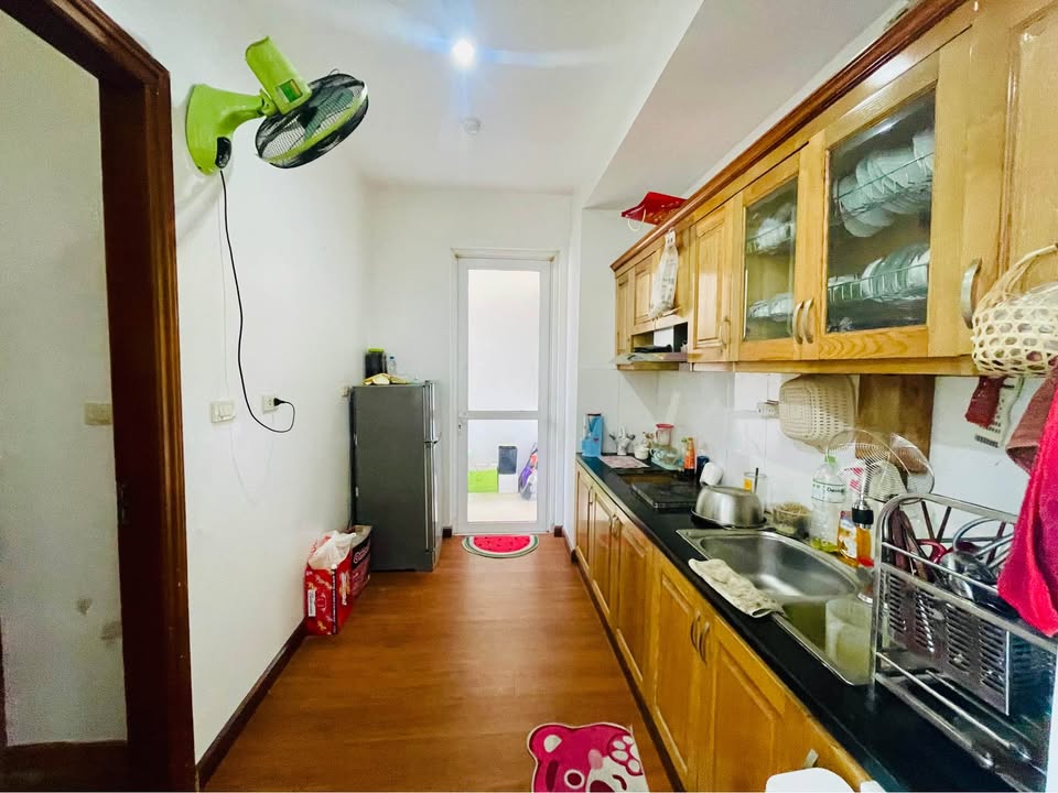 Do chuyển định cư không sử dụng nên cần bán căn hộ 2Pn 80m2 trung tâm du lịch Bãi Cháy, Hạ Long. 8