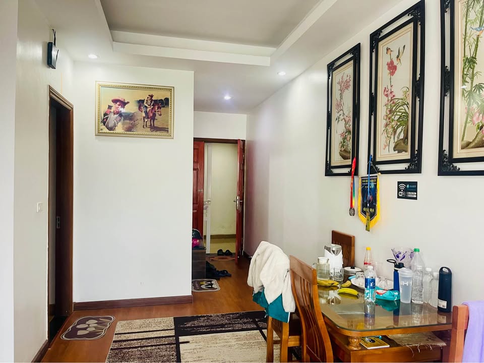 Do chuyển định cư không sử dụng nên cần bán căn hộ 2Pn 80m2 trung tâm du lịch Bãi Cháy, Hạ Long. 6