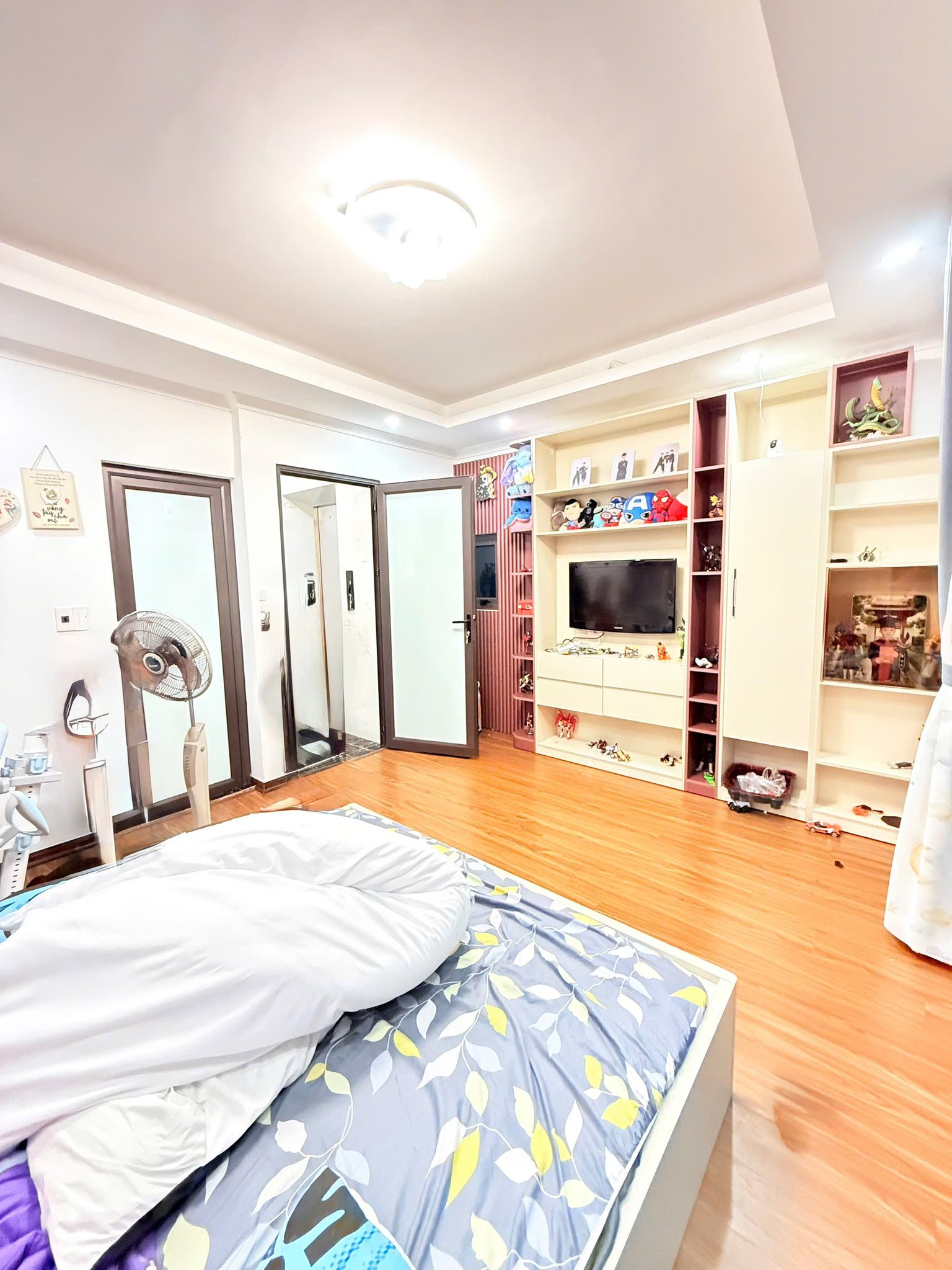 BÁN NHÀ VĨNH TUY-HÀNG XÓM TIMESCITY-DÂN XÂY-63M 6T THANG MÁY-20M RA ÔTÔ TRÁNH-Ở NGAY 3