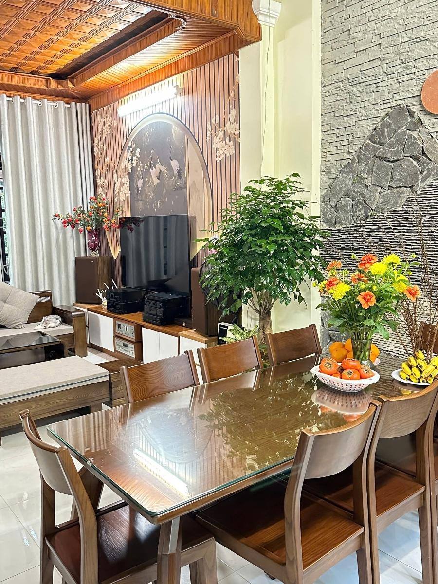 BÁN NHÀ LƯƠNG THẾ VINH, DT78M2 MẶT TIỀN RỘNG, PHÂN LÔ GẦN OTO TRÁNH, XÂY TOÀ CHDV, 20.X TỶ 2