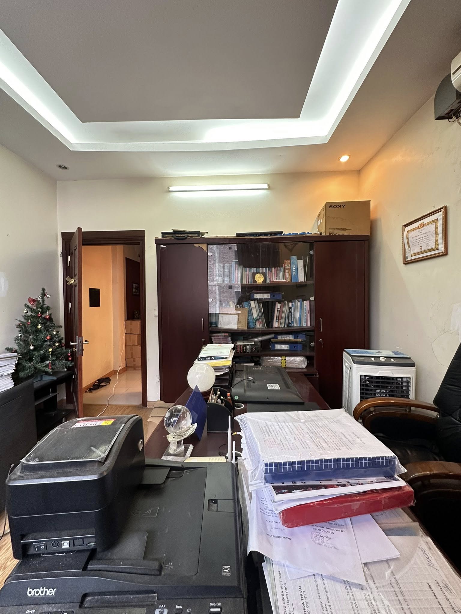 BÁN NHÀ LƯƠNG THẾ VINH, DT78M2 MẶT TIỀN RỘNG, PHÂN LÔ GẦN OTO TRÁNH, XÂY TOÀ CHDV, 20.X TỶ 3