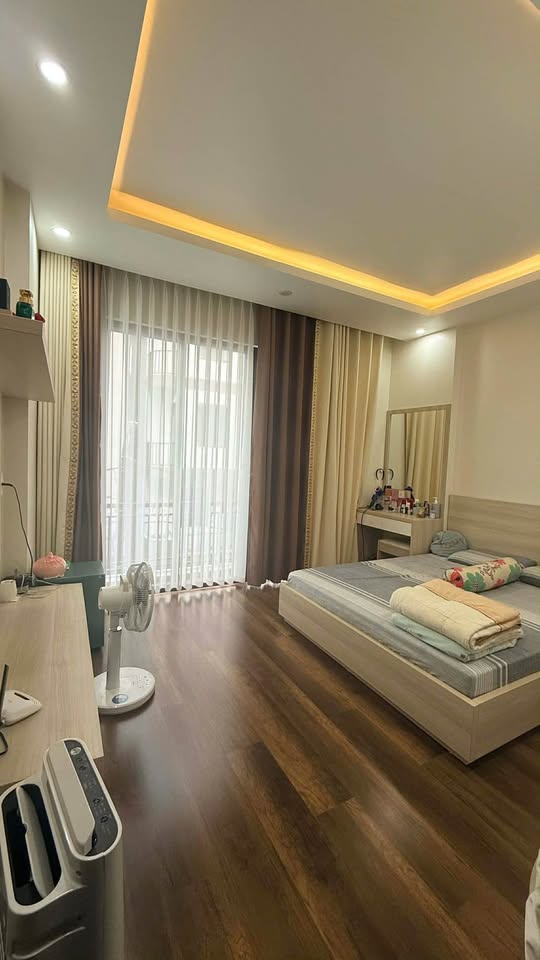 Chính chủ chuyển nhượng căn nhà 4 tầng 50m2 tại mặt đường Long Tiên, Bạch Đằng, Hạ Long 3