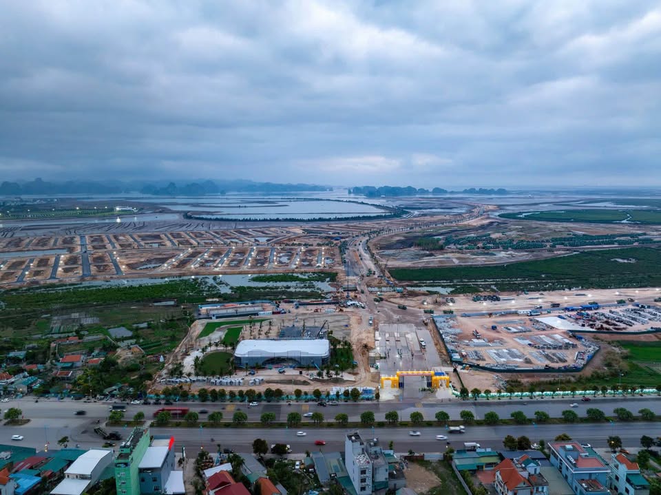 Shophouse, liền kề, biệt thự tại Vinhomes Hạ Long Xanh – diện tích 90–450m², sổ đỏ lâu dài. 8