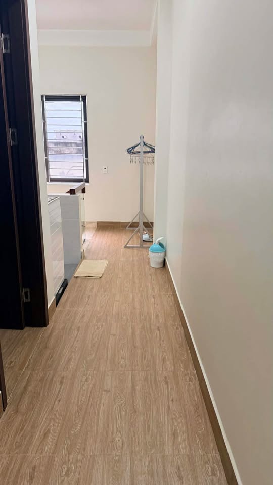 Chính chủ chuyển nhượng căn nhà 4 tầng 50m2 tại mặt đường Long Tiên, Bạch Đằng, Hạ Long 5