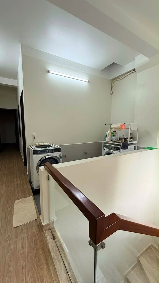 Chính chủ chuyển nhượng căn nhà 4 tầng 50m2 tại mặt đường Long Tiên, Bạch Đằng, Hạ Long 4