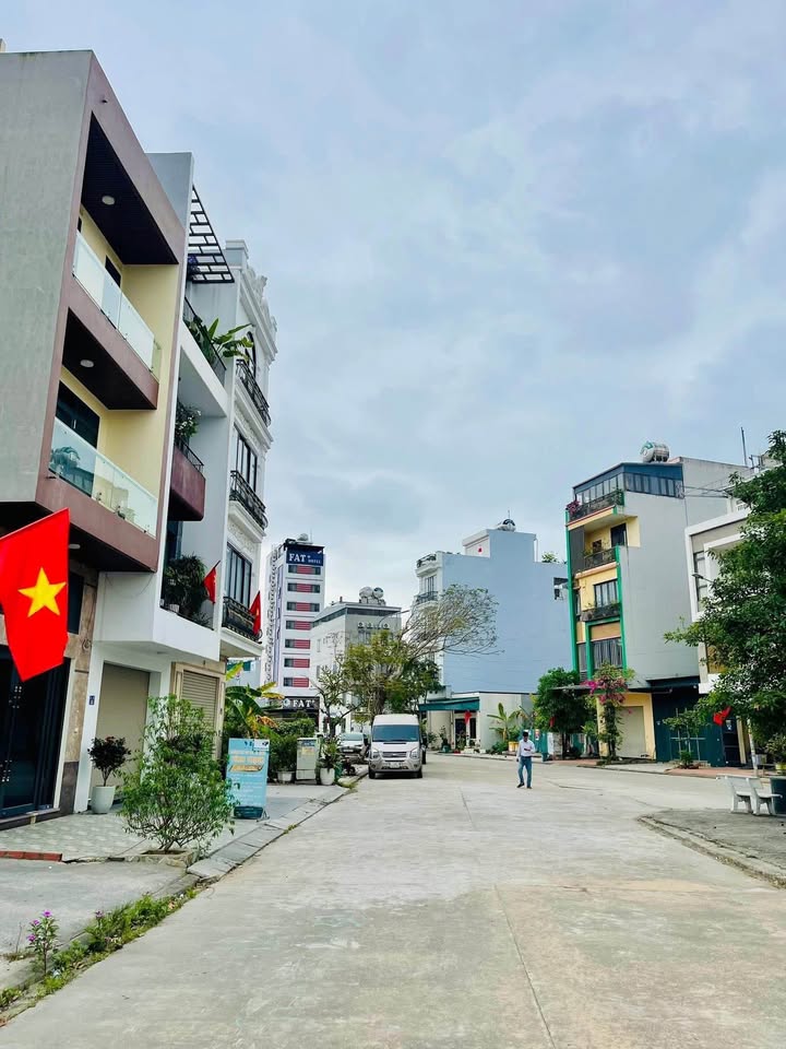 Chính chủ chuyển định cư nên bán lô đất 63,5m tại KĐT Tây Hùng Thắng, Trung tâm Bãi Cháy, Hạ Long. 3