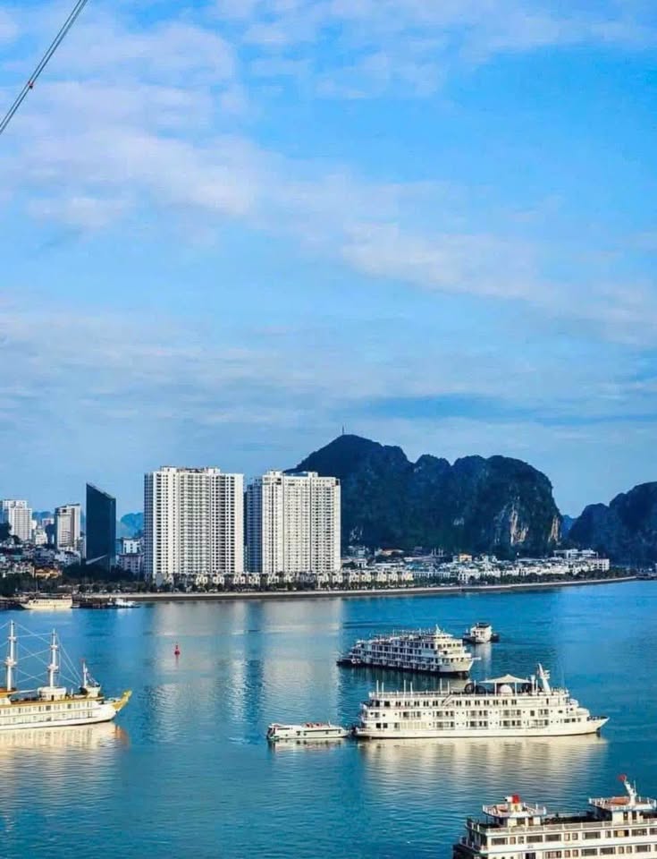 Chính chủ bán căn 3 ngủ 96m2 nội thất xịn đẹp tại chung cư cao cấp S1 Sapphire, Bến Đoan, Hạ Long. 3