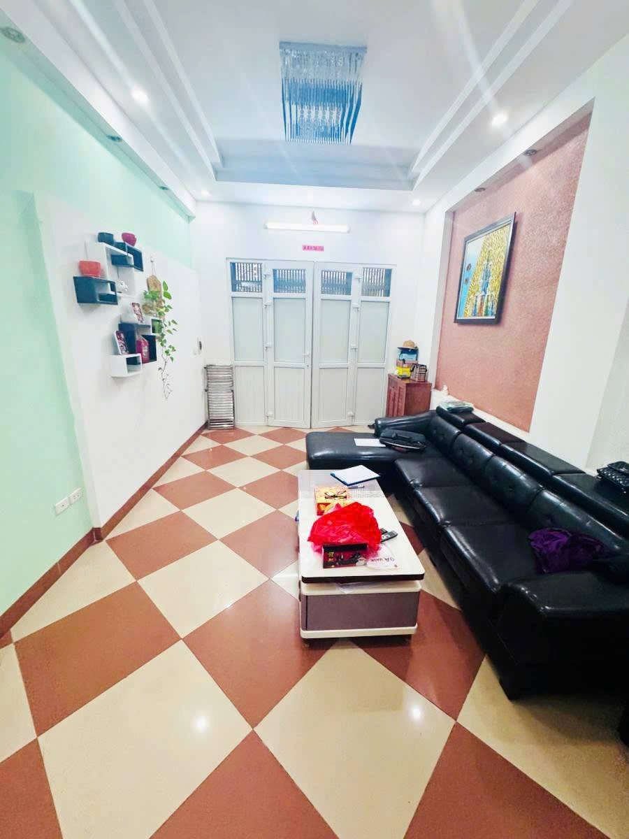 GIẢM GIÁ SỐC – NHÀ ĐẸP HOÀNG HOA THÁM – NHỈNH 8 TỶ - NGÕ Ô TÔ 2