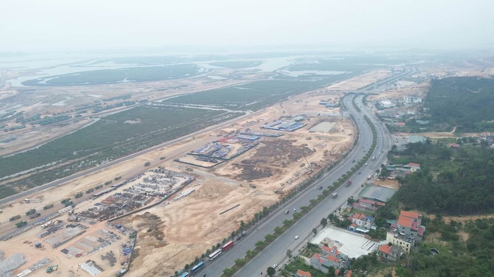 Quỹ căn Shophouse, Biệt Thự, Liền Kề Ven Vịnh siêu đẹp tại Siêu dự án VINHOMES HẠ LONG XANH ĐỢT 1 9