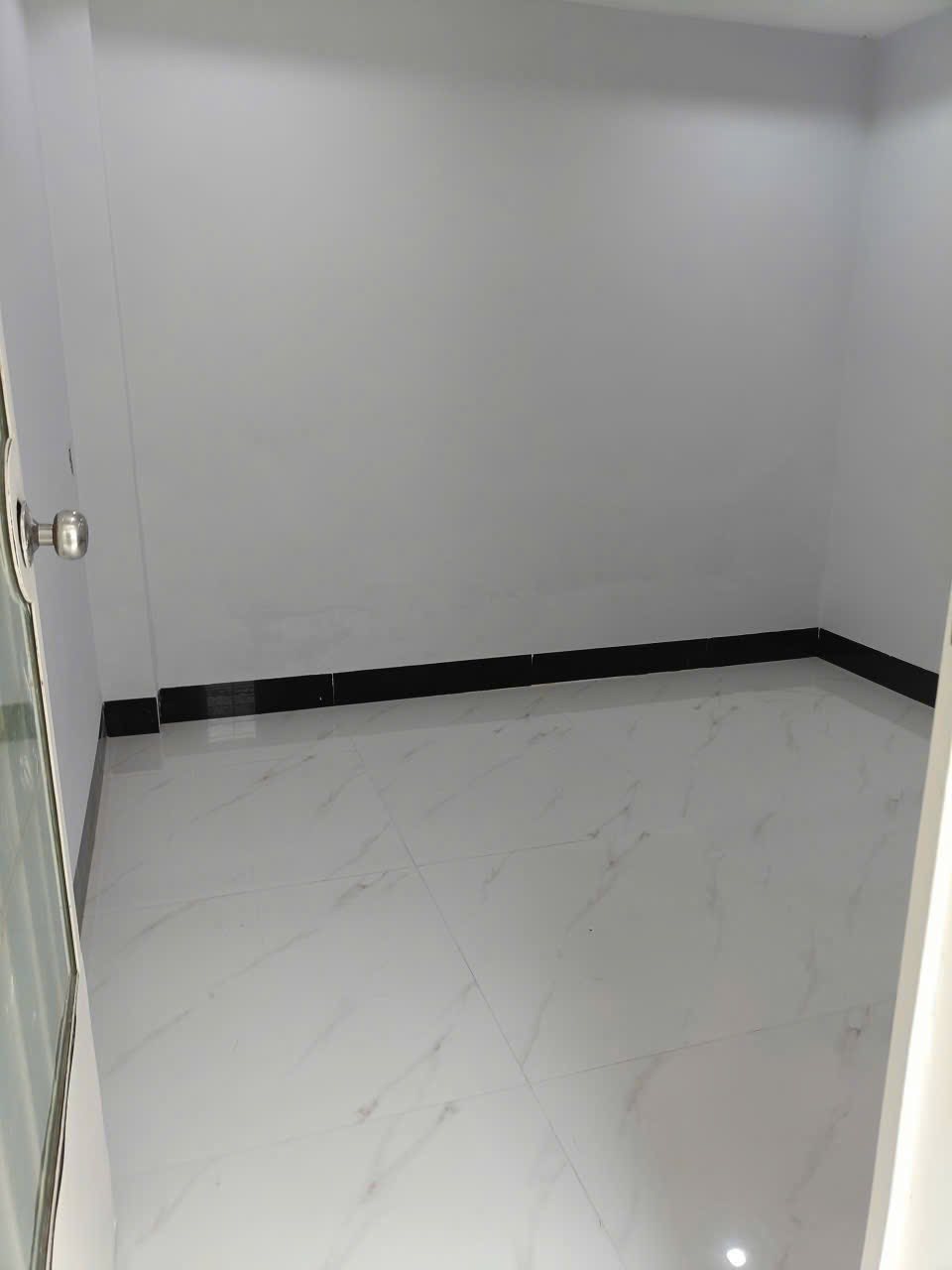 BÁN NHÀ HẺM CẮT KIẾNG PHƯỜNG NHA TRANG GIÁ 2ty850 4