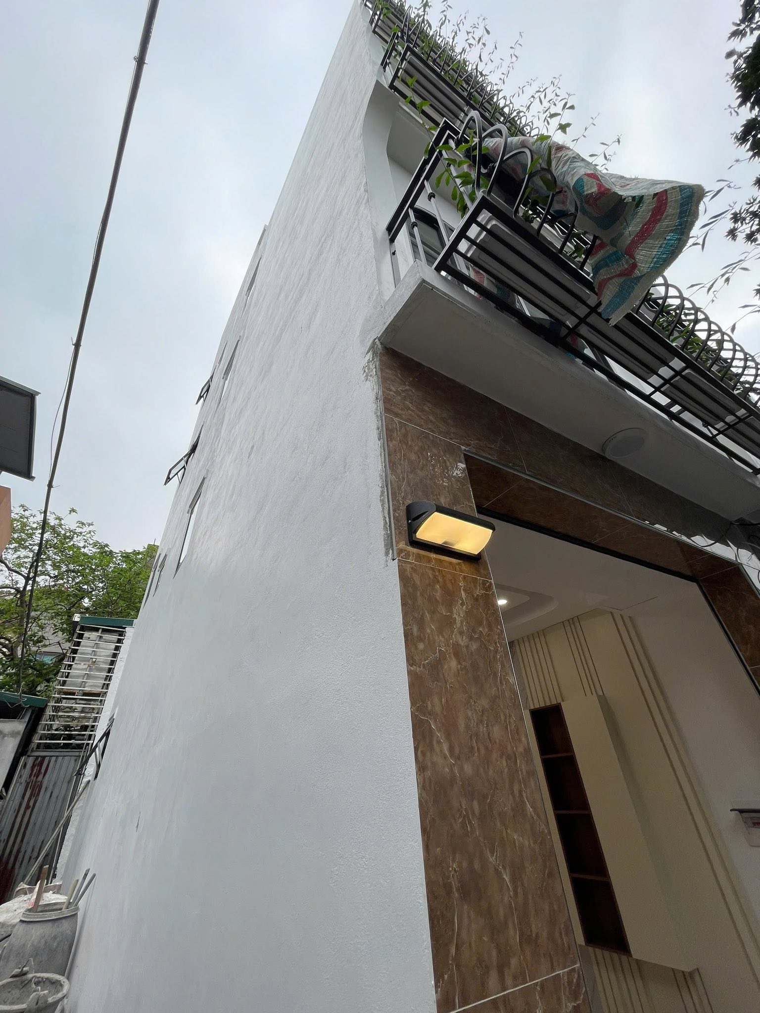 Bán Nhà Ngô Gia Tự 35m x 5T mới tinh lô góc chỉ hơn 7t 2